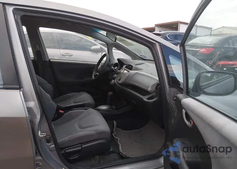 2010 Honda Fit z USA, uszkodzony, nr VIN JHMGE8H25AS024609